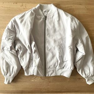 ALO YOGA - It Girl Bomber in Dove Grey - Size Small